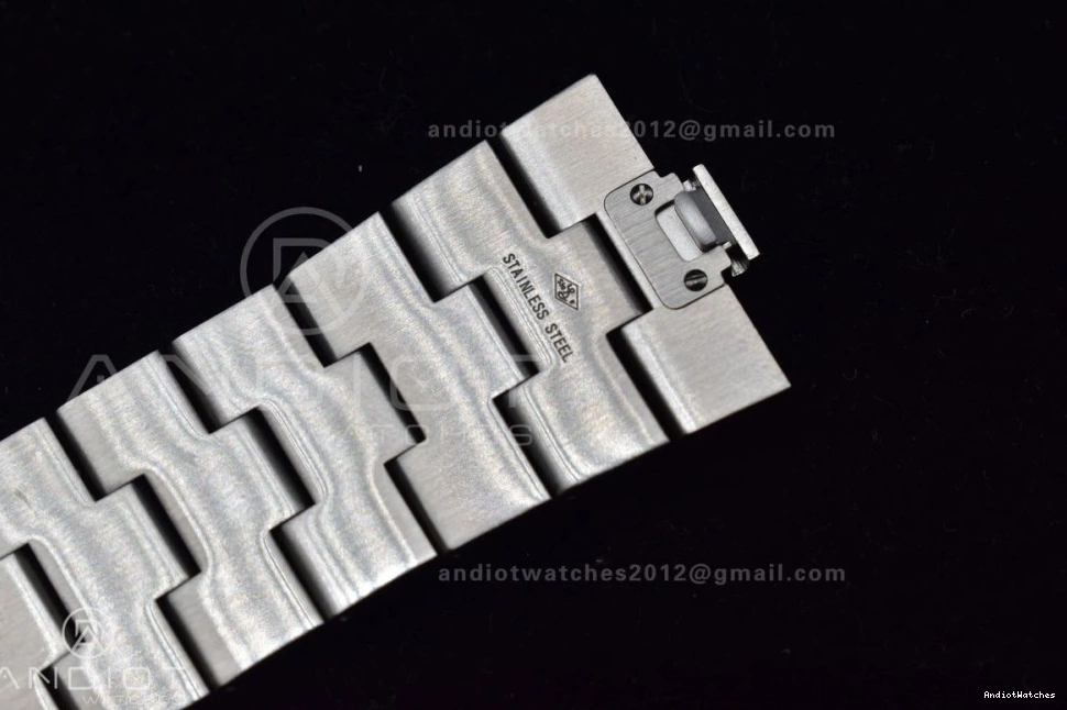 SS Dial Bracelet A on Edition 924 ZF Overseas SS 4500V 1:1 Sleek Silver Best 1222